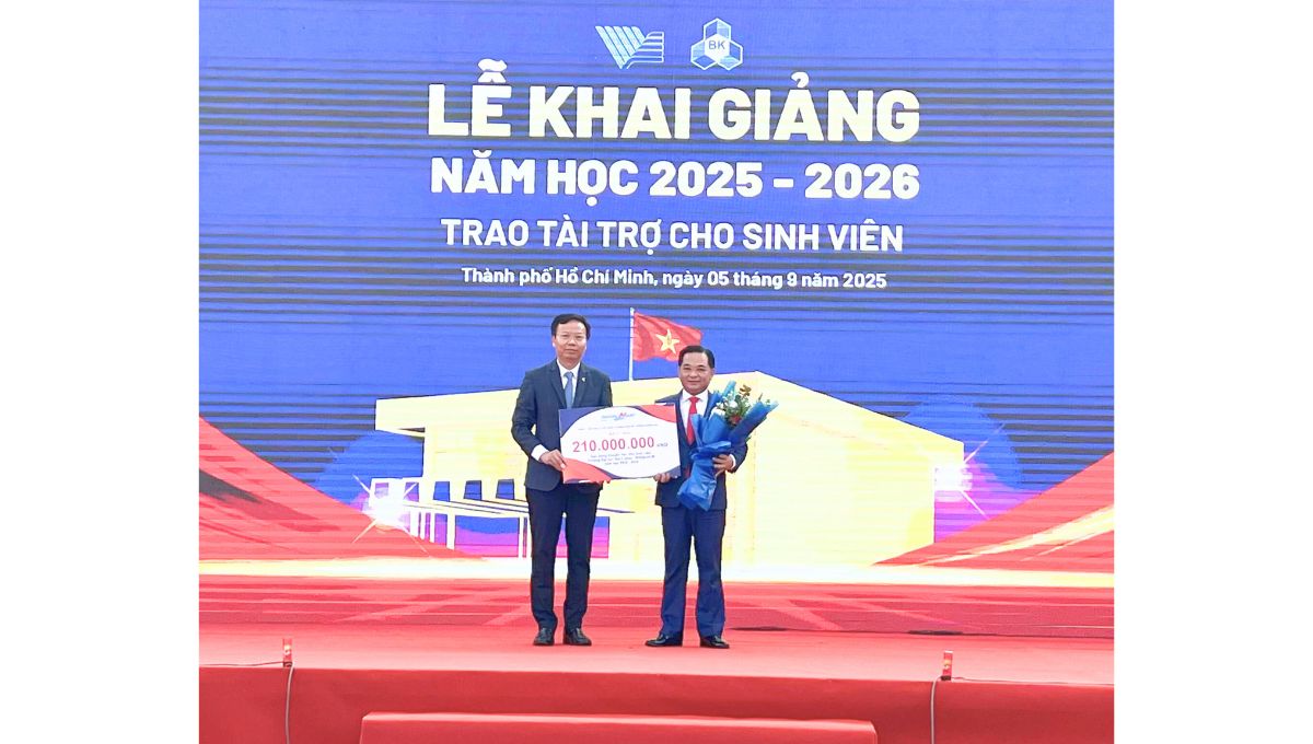 trao học bổng chắp cánh ước mơ