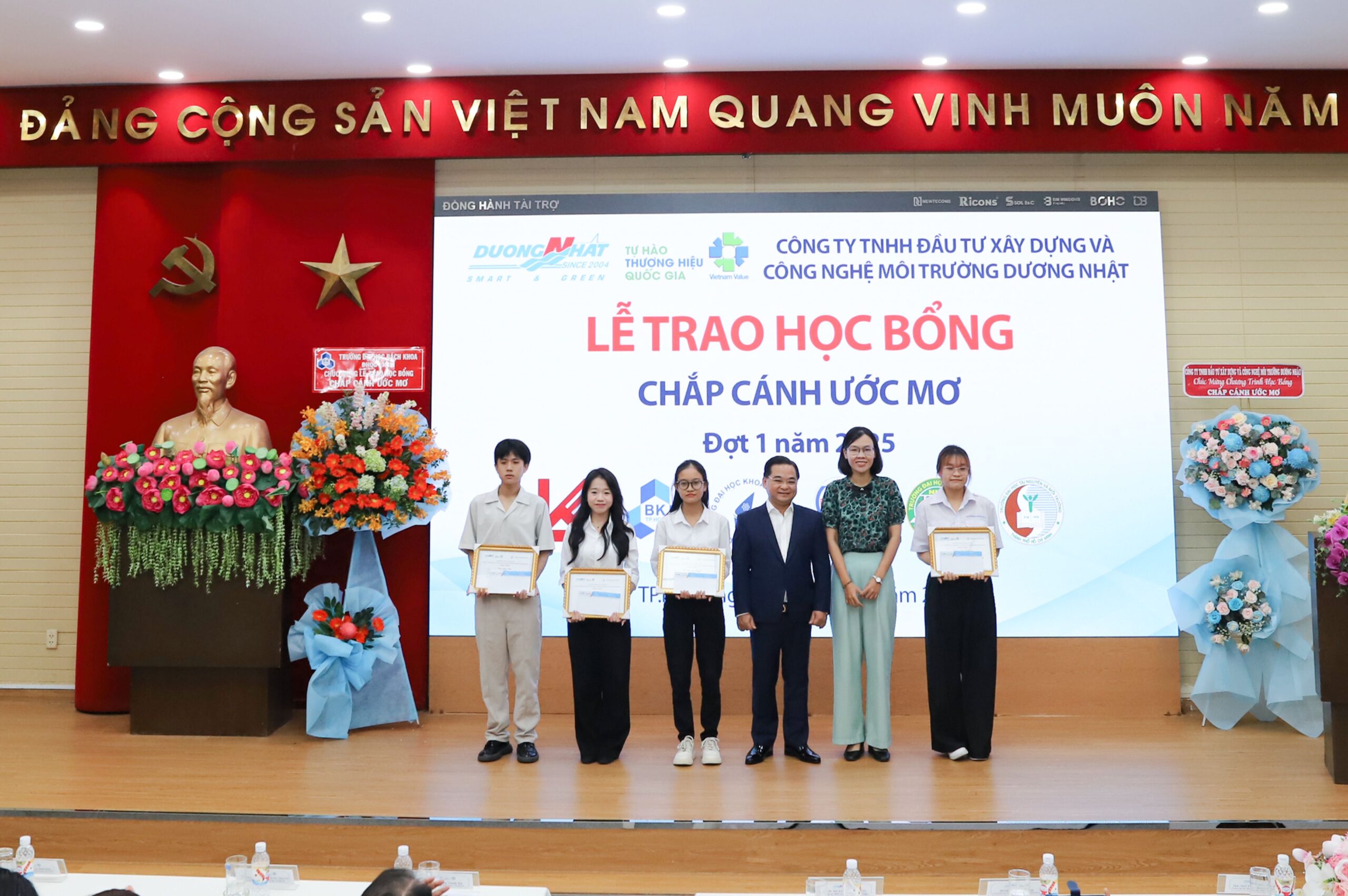 Học bổng chắp cánh ước mơ công ty Dương Nhật 2025 đợt 1