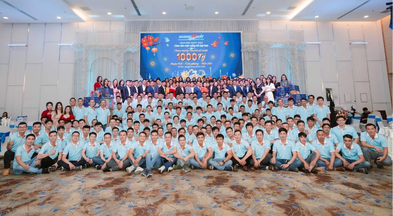 Đội ngũ nhân sự Dương Nhật