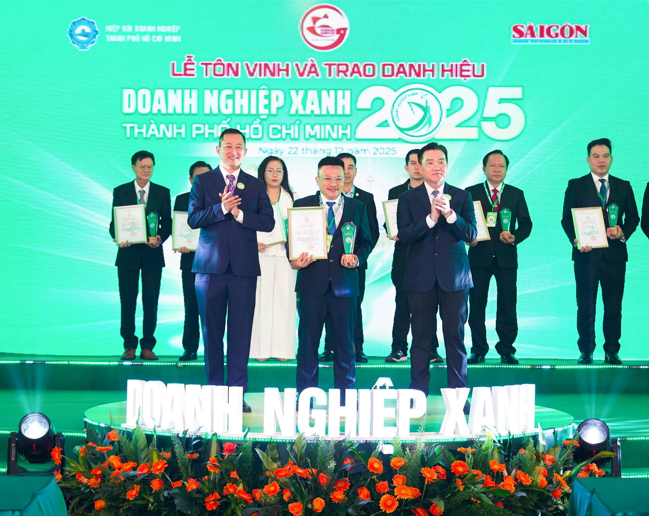 Dương Nhật Doanh Nghiệp Xanh